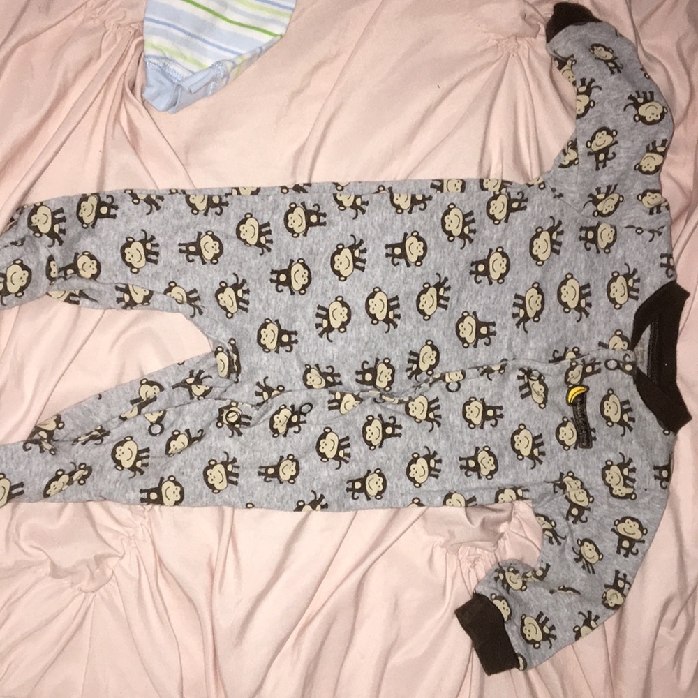 BABY BUNDLE! - Picture 2 of 8